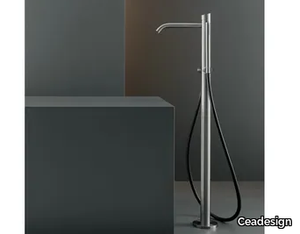 ZIQQ 51 - Free-standing hydroprogressive mixer for bathtub _ Ceadesign