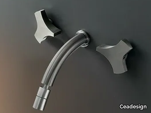 ZIQQ 09 - Wall mounted set of 2 individual taps with adjustable spout _ Ceadesign