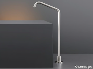 NEUTRA 47 - Floor standing bathtub spout _ Ceadesign