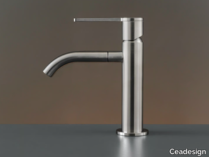 INNOVO INV01 - Deck mounted mixer with swivelling spout _ Ceadesign