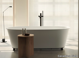 OTTAVIA - Oval Livingtec® bathtub on legs _ Ceramica Cielo