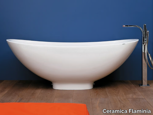 IO - Oval Pietraluce® bathtub _ Ceramica Flaminia