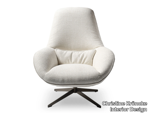 MOMO LIGHT - Swivel fabric armchair with 4-spoke base with armrests _ Christine Kröncke Interior Design