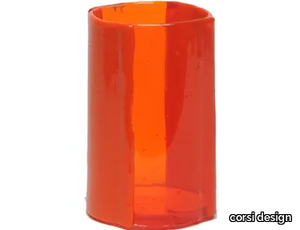 FOUR LINES S - Resin vase _ corsi design