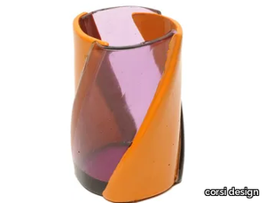 TWIRL S - Round resin vase _ corsi design