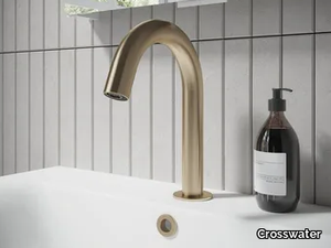 MPRO - Countertop electronic washbasin mixer _ Crosswater