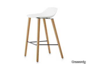 POLA LOW 65/4W - Polypropylene stool with footrest _ Crassevig