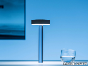 TeTaTeT Flûte - LED cordless table lamp _ DAVIDE GROPPI