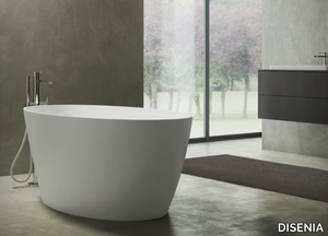 LAKE - Freestanding oval bathtub _ DISENIA