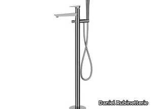 DIVA - Floor standing bathtub mixer with hand shower _ Daniel Rubinetterie