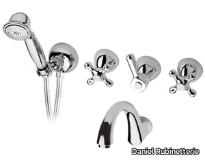 REVIVAL - 4 hole wall-mounted bathtub set with hand shower _ Daniel Rubinetterie