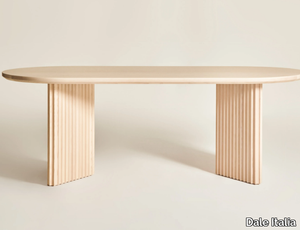 BASALTO - Oval ash table _ Dale Italia