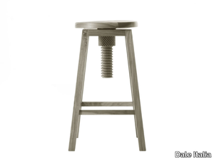 INVITO C-641 - Solid wood stool height-adjustable _ Dale Italia