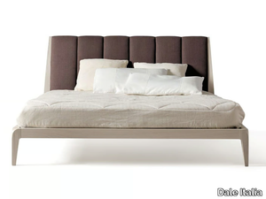 VERSO NORD P-612 - Leather double bed with upholstered headboard _ Dale Italia