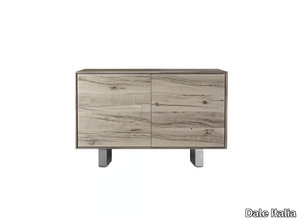 MATE - Solid wood sideboard with doors _ Dale Italia