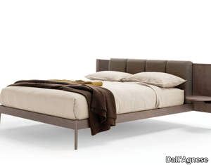 MILLERIGHE - Wooden double bed with integrated nightstands _ Dall'Agnese