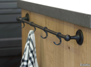 SELF COMPOSABLE - Iron towel rail _ Dauby