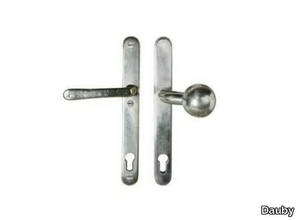 PSLD/PZ - Metal window handle on back plate _ Dauby