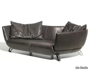 DS-102 SHELL - 2 seater curved leather sofa _ de Sede