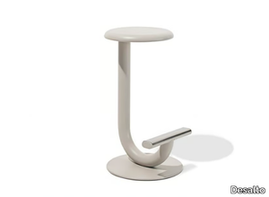 STRONG - High plate garden stool _ Desalto