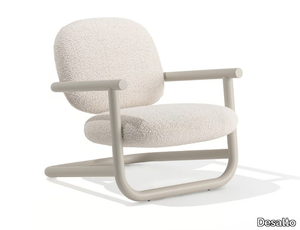 STRONG SPECIAL - Fabric armchair with steel structure _ Desalto