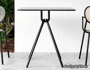 PIPER - Square table _ DesignByThem