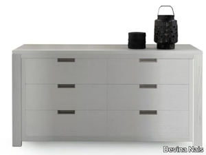 QUADRA - Solid wood chest of drawers _ Devina Nais