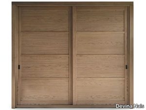 QUADRA - Solid wood wardrobe with sliding doors _ Devina Nais