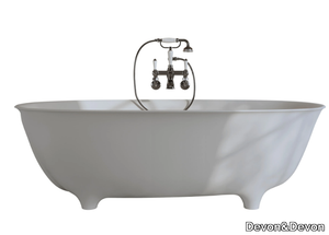 DOVE - Oval White Tec Plus bathtub on legs _ Devon&Devon