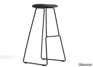 CHAT - Sled base steel stool with integrated cushion _ Diemme