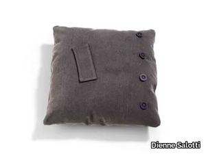 D25 - Solid-color square fabric cushion with removable cover _ Dienne Salotti