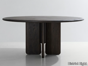 FAIFO - Round fir table _ District Eight