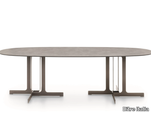 NELL OUTDOOR - Oval garden table _ Ditre Italia