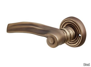 CIBELE - Brass door handle on rose _ Dnd