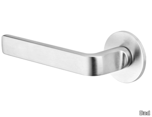 ELENA - Brass door handle on rose _ Dnd