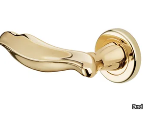 CHIARA - Brass door handle on rose _ Dnd