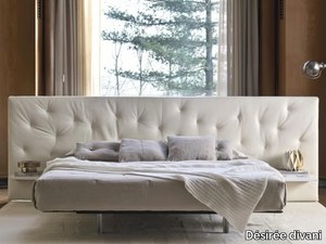 CHANCE UP - Bed with high headboard _ Désirée divani