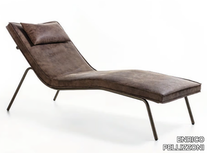 DAY-BED - Upholstered leather chaise longue _ ENRICO PELLIZZONI
