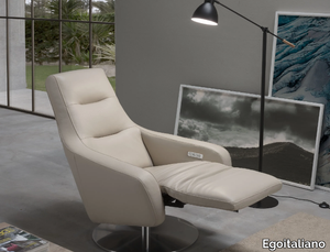 NORA - Swivel relaxing leather armchair with motorised functions _ Egoitaliano