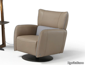 HONEY - Swivel leather armchair with armrests _ Egoitaliano