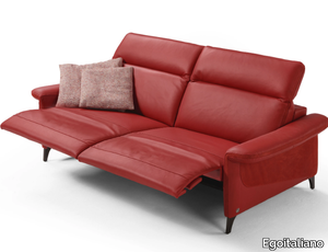 YVETTE - 3 seater relaxing leather sofa with electric motion _ Egoitaliano