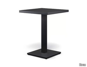 ROUND - Square steel garden table _ Emu