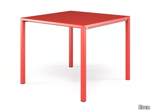 URBAN - Stackable square aluminium garden table _ Emu