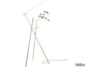 ASANA - LED adjustable metal floor lamp _ Estiluz