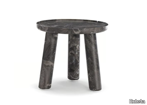 STONE ROUND - Round low Steven Black marble coffee table _ Exteta