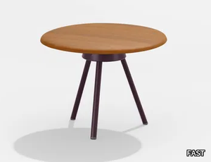ZEBRA - Coffee table in painted aluminium with top in Iroko _ FAST