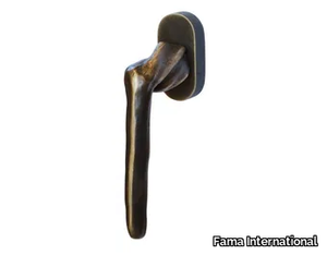 MOTION-DK - DK bronze window handle on rose _ Fama International