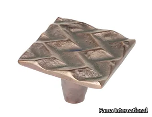 ORIGAMI OR10 - Brass furniture knob _ Fama International