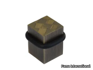 ARTWORK FP613 - Brass doorstop _ Fama International