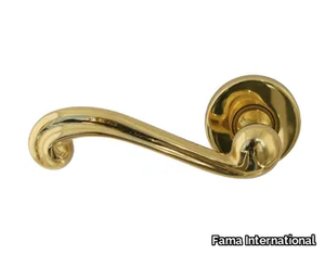 ITALIAN DESIGN - VERBENA - Brass door handle on rose _ Fama International